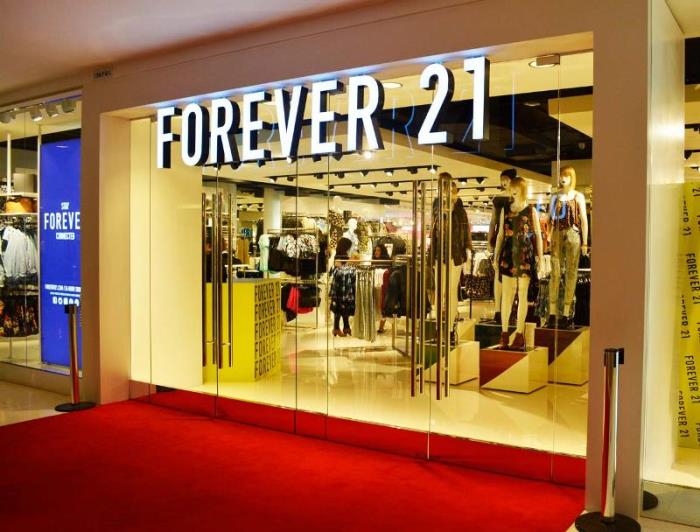 Forever 21 deve fechar todas as lojas no Brasil até domingo - Cartão de  Visita News